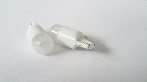 ____________________T10__white____________________